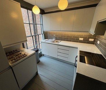 2 bedroom flat to rent - Photo 4