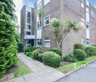 2 bedroom apartment to rent Cavendish Road, Bournemouth, BH1 - Photo 3