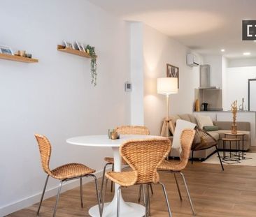 2 bedroom luxury Apartment for rent in Valencia - Photo 3