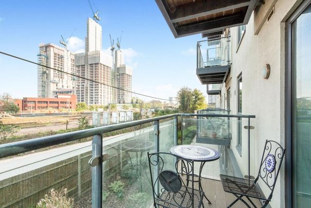 1 bedroom flat to rent - Photo 1