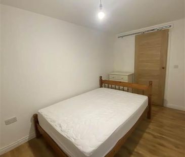 Apartment 1 127 University Avenue, Queens Quarter, Belfast, BT7 - Photo 2