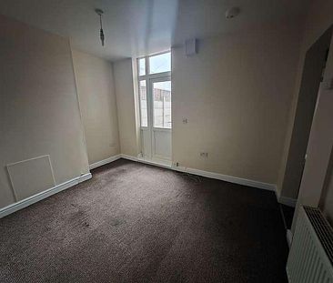 Edleston Road, Crewe, CW2 - Photo 2