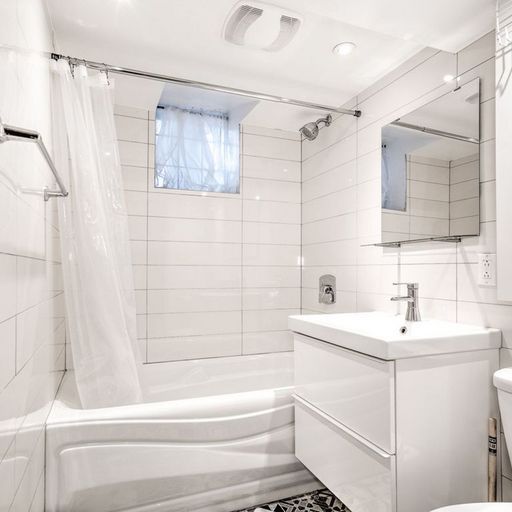 2 Bed 1 Bath - Furnished Semi-Basement - Photo 1