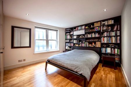 2 Bed Flat, Bourchier Street, W1D - Photo 4