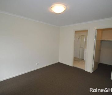 Three Bedroom duplex home in West Nowra - Photo 6