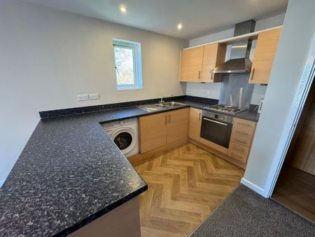 2 bedroom flat to rent - Photo 5