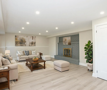 78 Wiltshire Boulevard - Spacious 2 Bed 2 Bath Lower Unit! - Photo 2