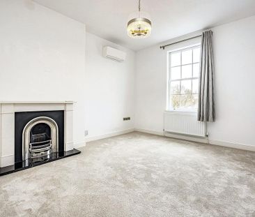 2 bedroom semi-detached house to rent - Photo 6