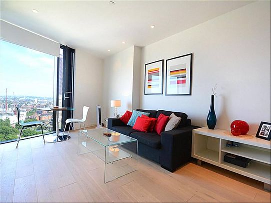 Studio to rent - Photo 1