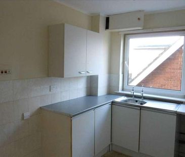 Warwick Road, Scunthorpe, DN16 - Photo 3