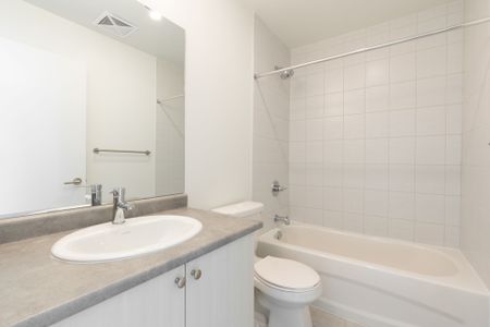 For Lease - 10 Wilby Crescent Unit# 2202, Toronto, Ontario - Photo 3