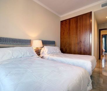 Estepona, Andalusia 29660 - Photo 3