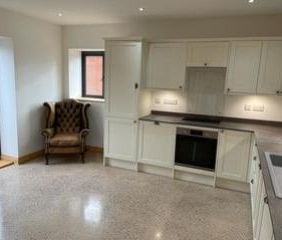3 bedroom barn conversion to rent - Photo 6