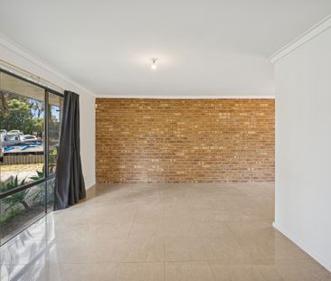 25 Swanley Street, Marangaroo WA 6064 - Photo 5