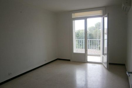 Location appartement 4 pièces, 74.00m², Nîmes - Photo 5