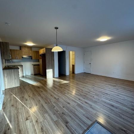 Superbe 4 ½ en promo – + Internet inclus - Photo 3