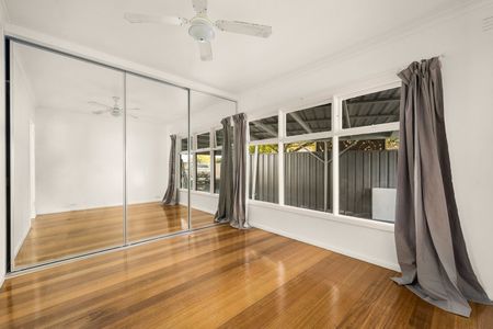 57 Fosters Road, Keilor Park VIC 3042 - Photo 3