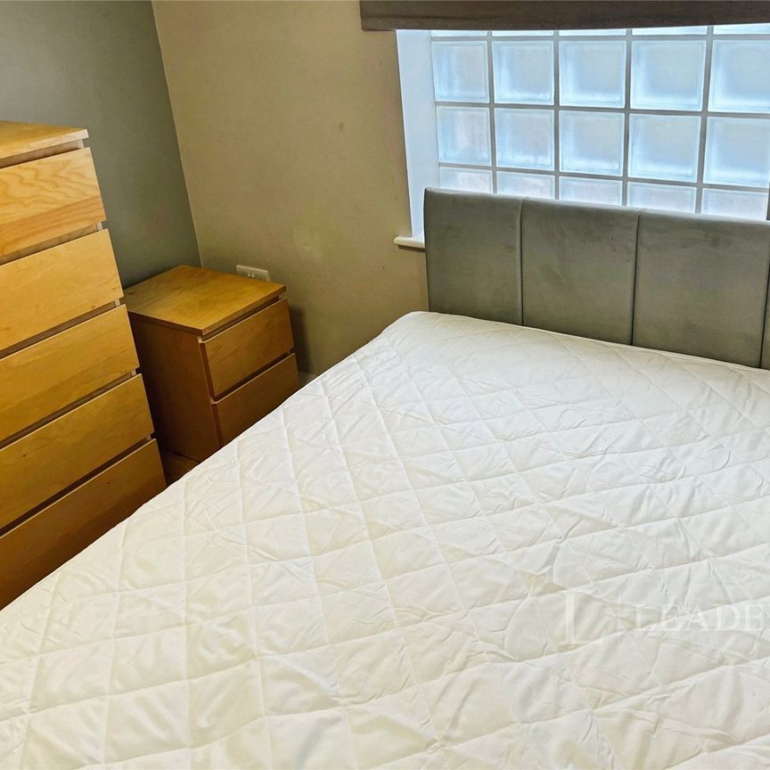 studio to rent Milton Road, Cambridge, Cambridgeshire, CB4 - Photo 1