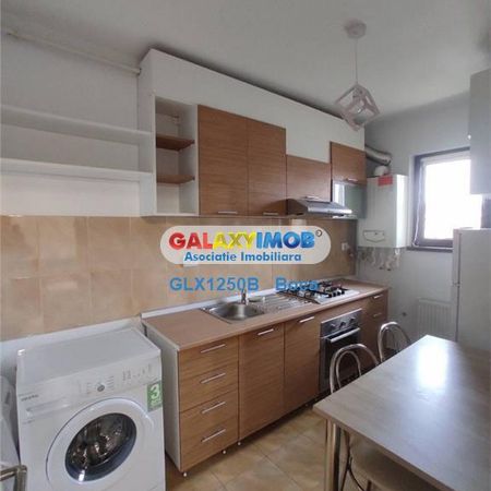 Garsoniera decomandata - METROU - Fotografie 3