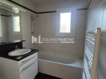 Location Appartement 2 pièces 71m² LAMBERSART 59130 - Photo 3