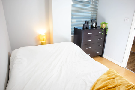 2 bedroom serviced apartment to rent - Photo 5