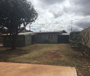 Spacious Family Home in Prime Harristown Location - Photo 4