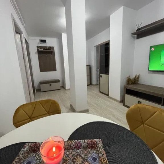 Apartament 3 camere decomandat in Constanta zona INEL II - Photo 1