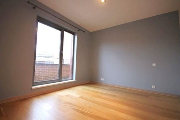 Appartement te huur - Foto 1