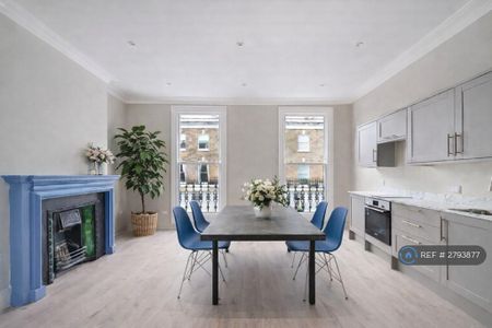 3 bedroom flat to rent - Photo 2