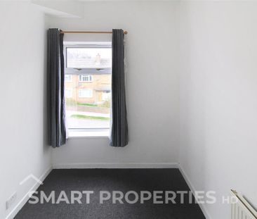 2 bedroom end of terrace house to rent - Photo 2