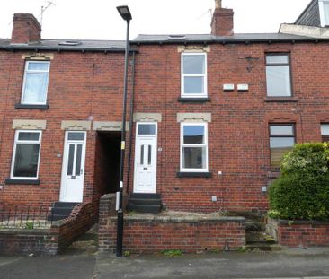 3 bedroom terraced house to rent - Photo 6