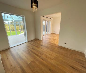 5 Bedroom Detached To Let - Photo 3