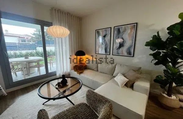 Alquiler de piso en Calle Nicaragua - Photo 1