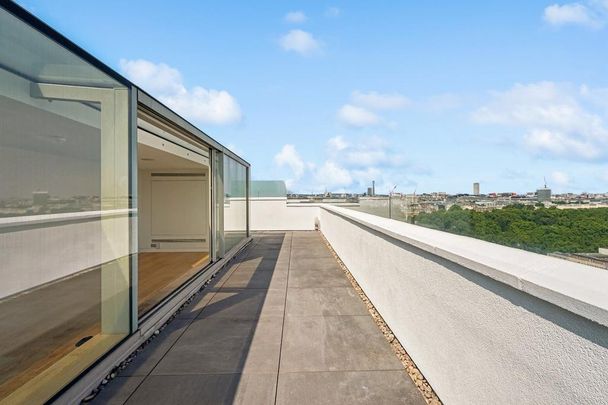 5 bedroom flat to rent - Photo 1