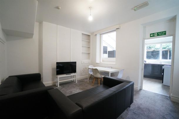 4 Princes Road - Photo 1