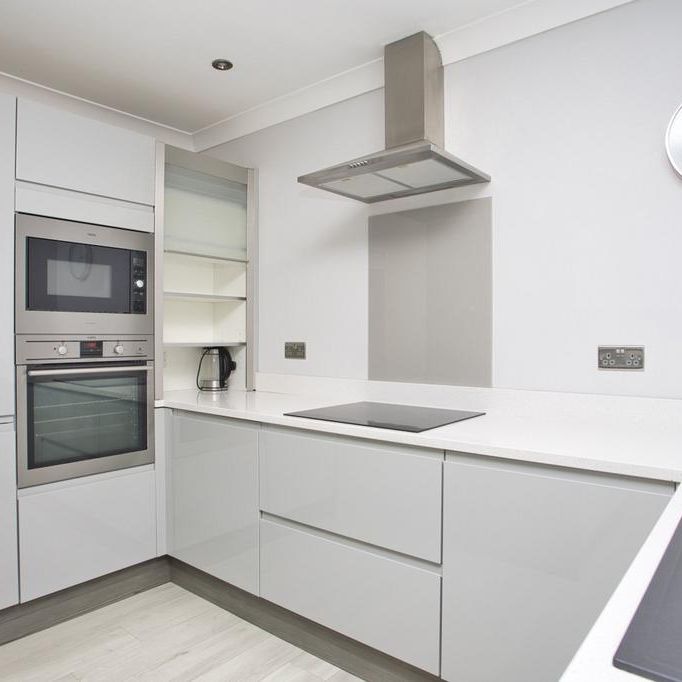 3 bedroom bungalow to rent - Photo 1
