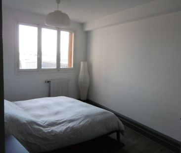 Appartement 71m² au 1er étage en centre ville, 2 chambres - Photo 1