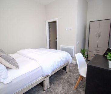 1 bedroom in a house share to rent - Photo 4