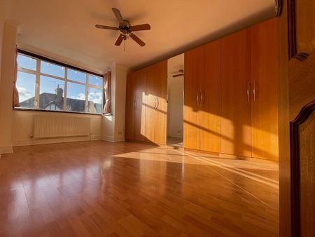 Cornwall Avenue, London, N3 1LG - Photo 4