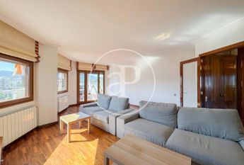 Duplex penthouse for rent in Son Armadams