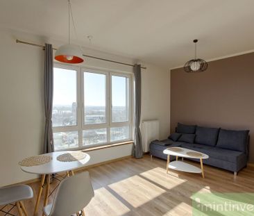 Atrakcyjna kawalerka na wynajem - Zdjęcie 1