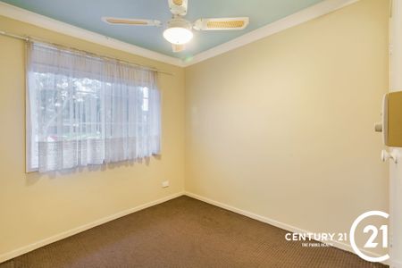 Spacious Family Home - Photo 5