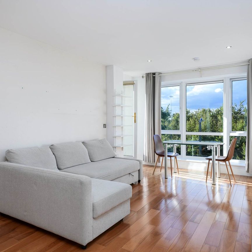 Rockview, Simon`s Ridge, Blackglen Road, Sandyford, D18 VW28, D18 VW28 - Photo 1