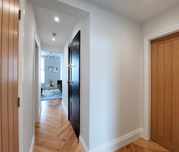 Blenheim Terrace, Scarborough - Photo 1