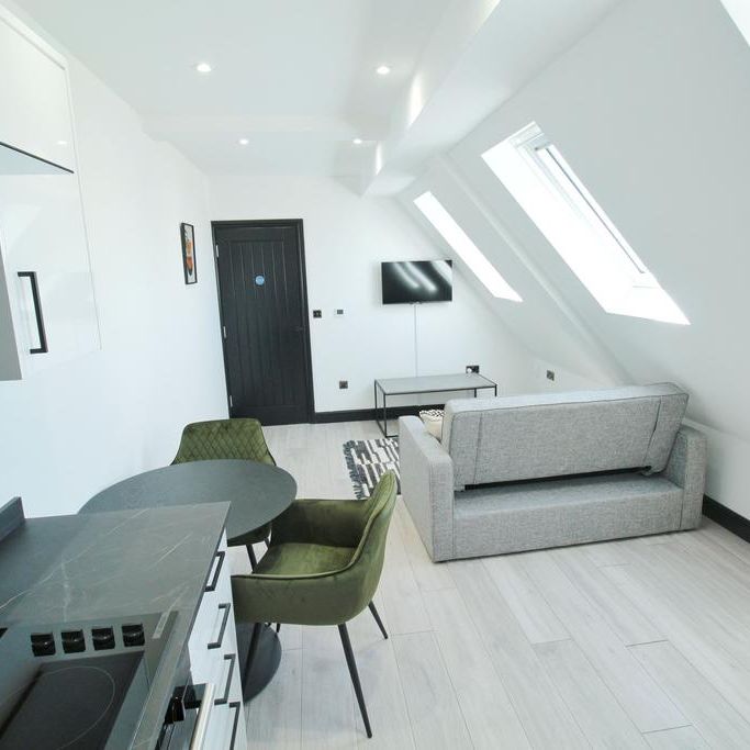 2 bedroom flat to rent - Photo 1