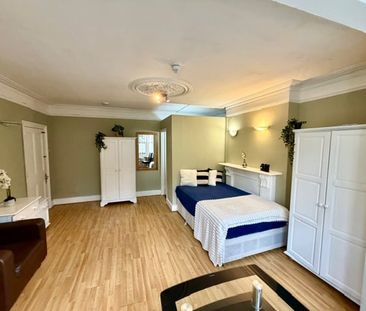 Room in a Shared House, Hammersmith Grove, W6 - Photo 6