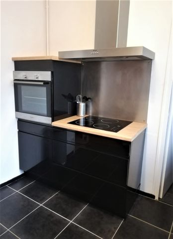 Location Appartement 2 pièces 46m² POITIERS 86000 - Photo 5