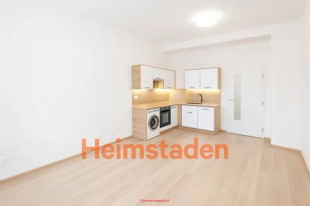 Pronájem bytu 1+kk 30 m - Photo 2