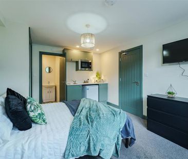 1 bedroom in a house share to rent - Photo 5