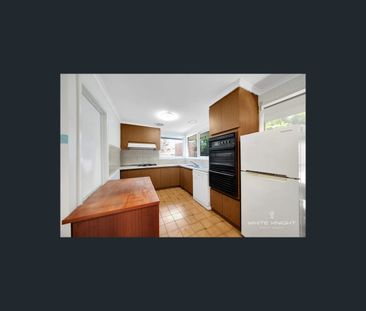 21 Wintersun Drive, Albanvale, Vic 3021 - Photo 6